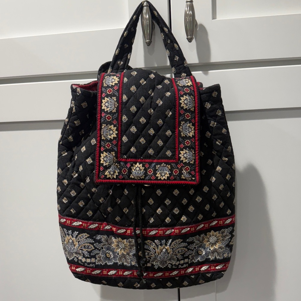 Vera Bradley classic black vintage backpack. Excellent used condition.